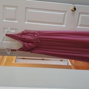 Kennedy Blue Bridesmaid dress, size 20. New with tags, Shannon - Beaded